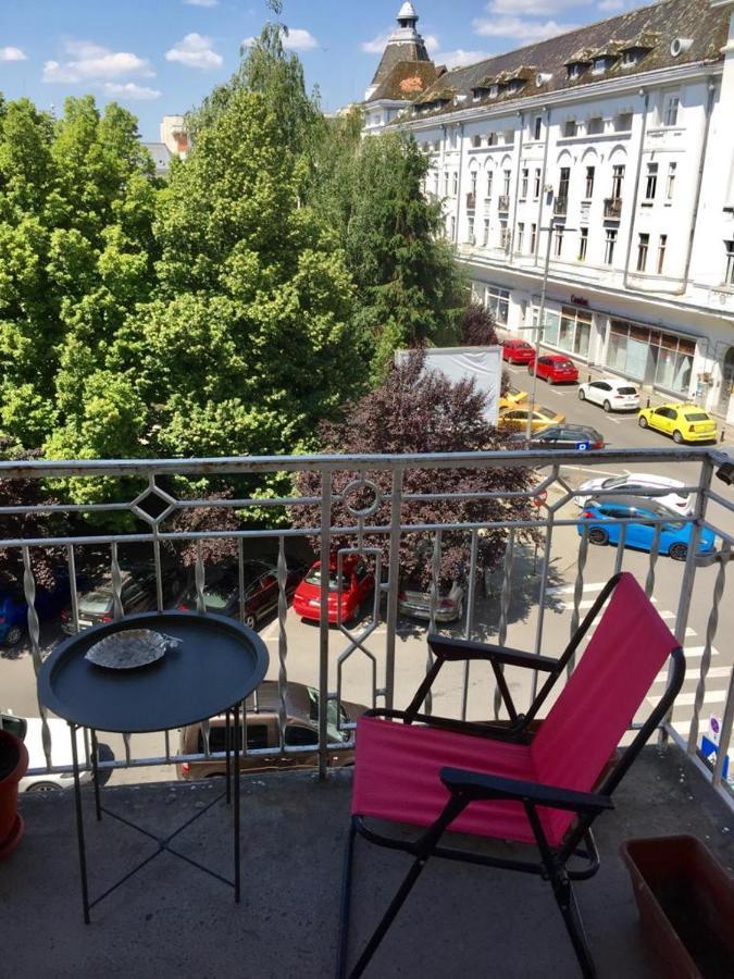 Old Town English Park Residence Craiova Ngoại thất bức ảnh