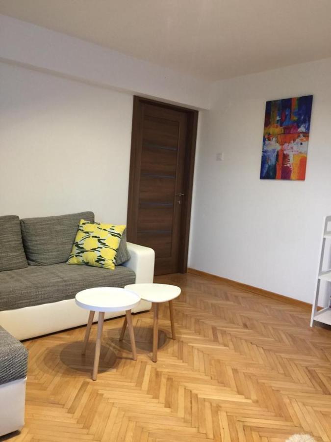 Old Town English Park Residence Craiova Ngoại thất bức ảnh